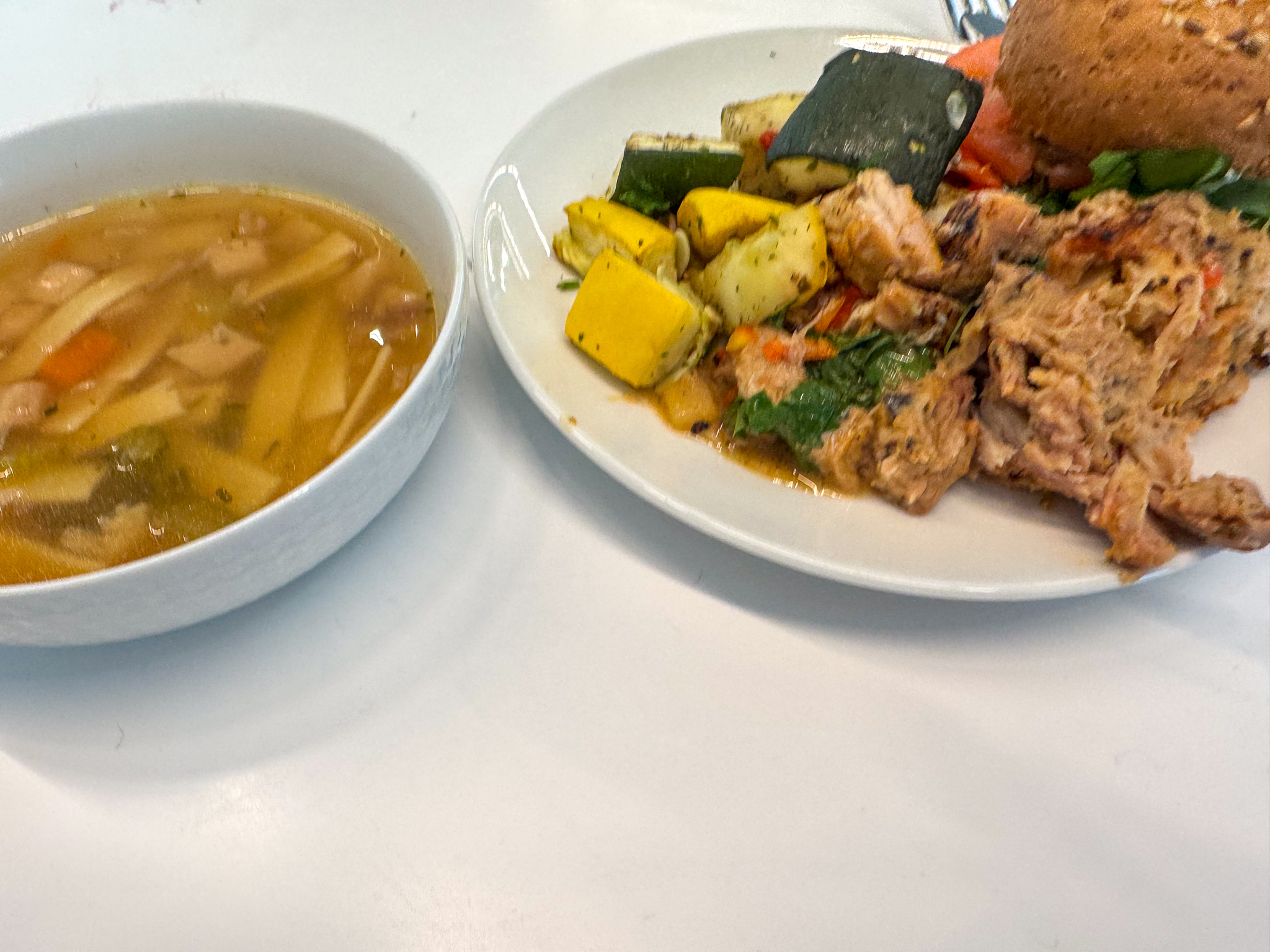 United Lounge – EWR Terminal C Gate 74