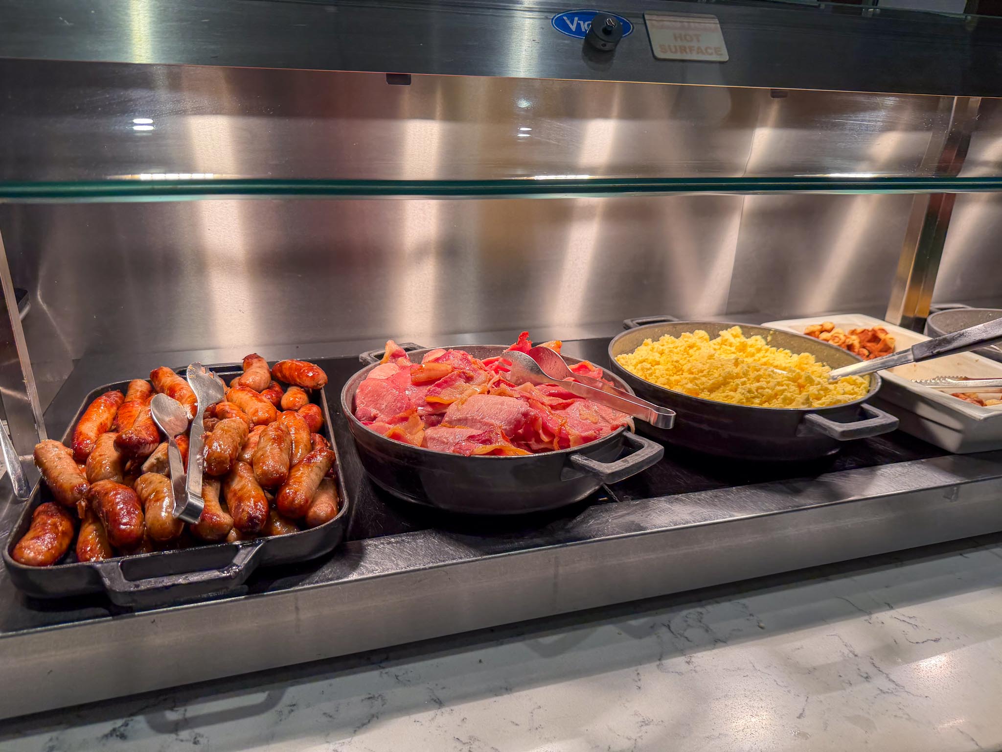 United Club Lounge – LHR Terminal 2, B1
