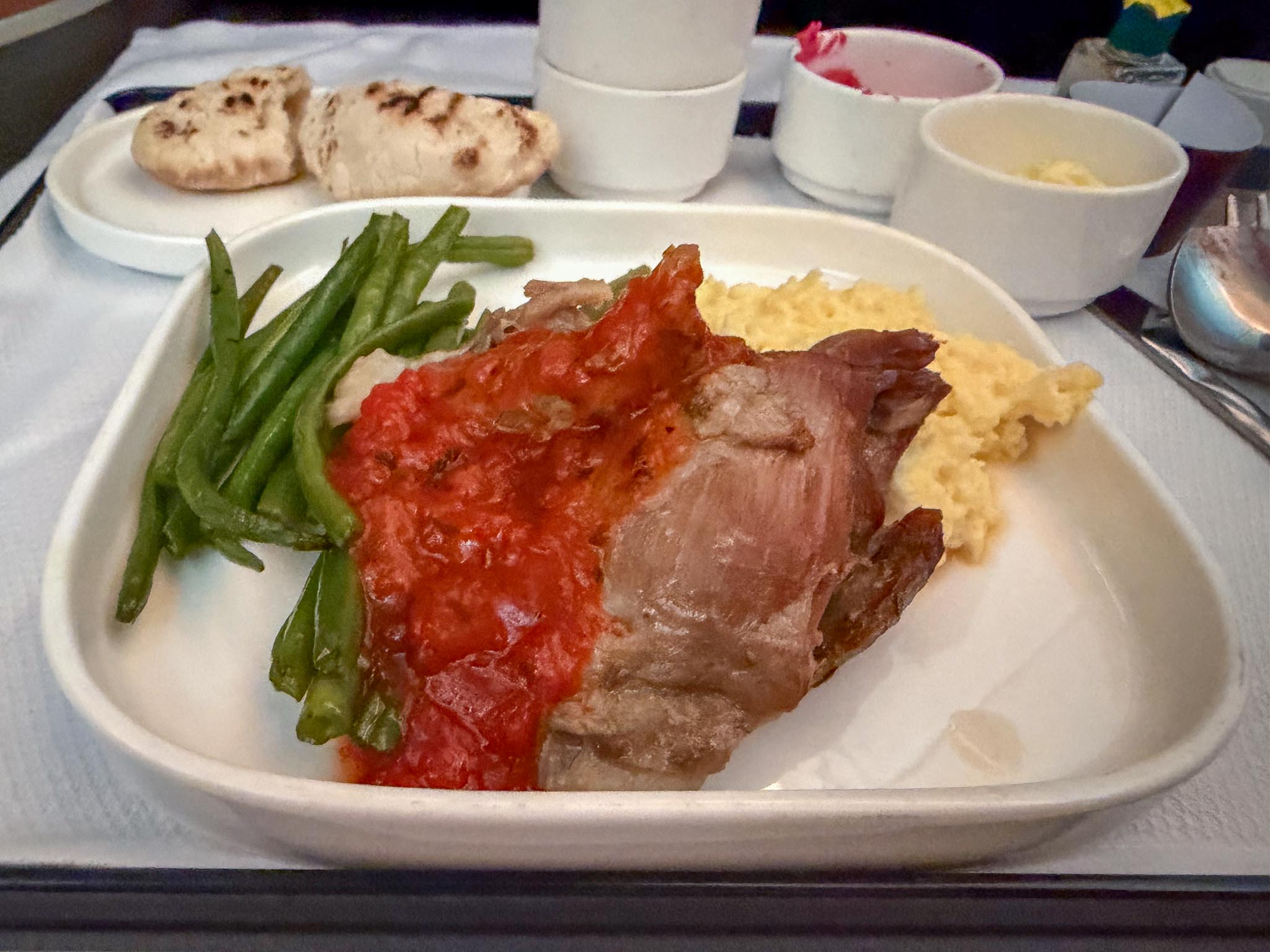 United Flight 900 – Polaris